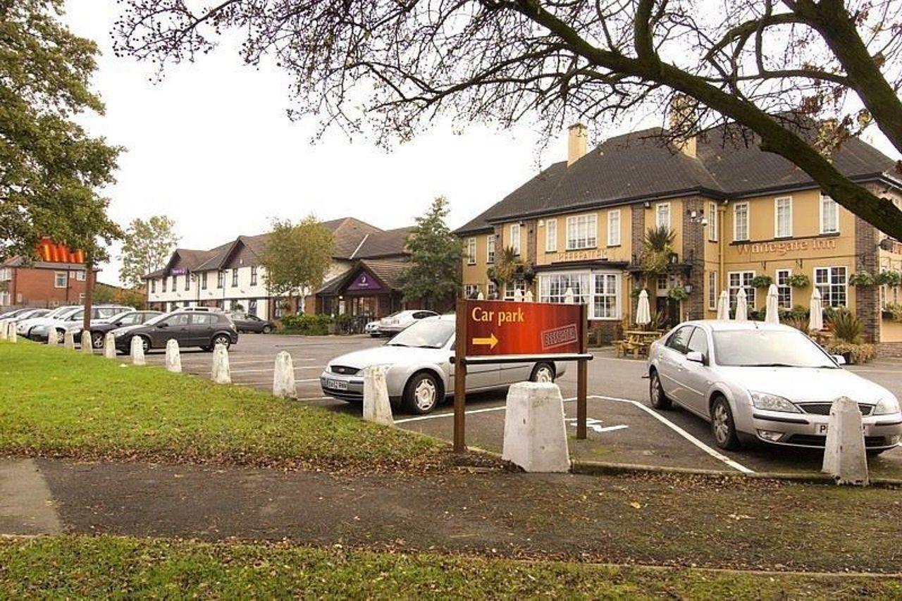 Premier Inn Oldham - Broadway מראה חיצוני תמונה